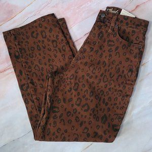 Universal Thread Leopard Print Vintage Style High Waisted Straight Leg Jeans NWT